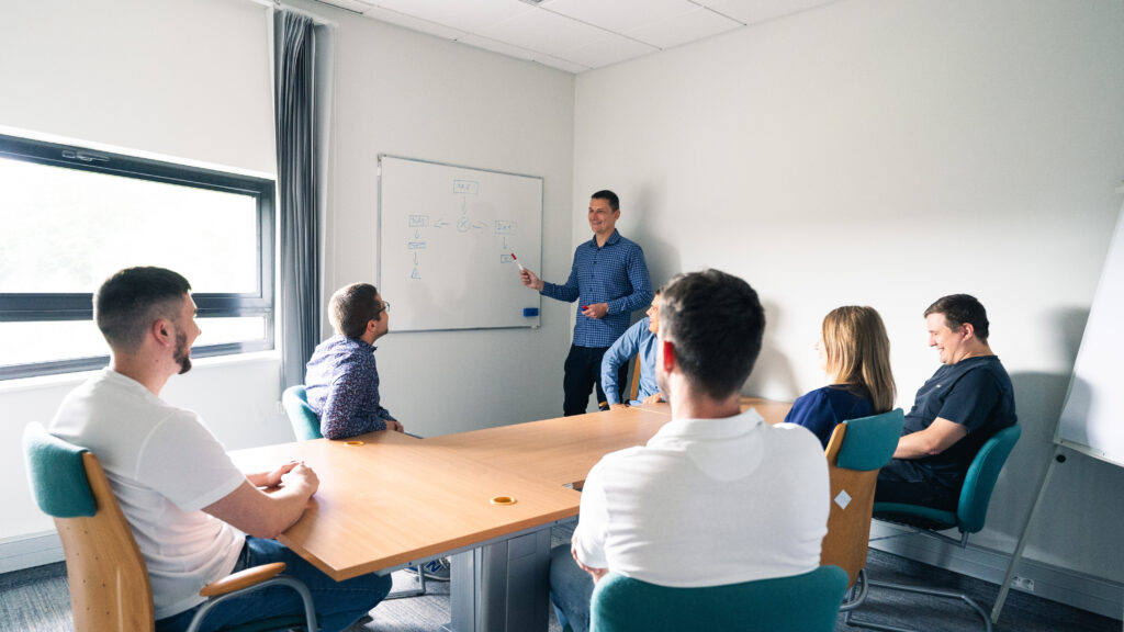 Dla kogo platformy low code